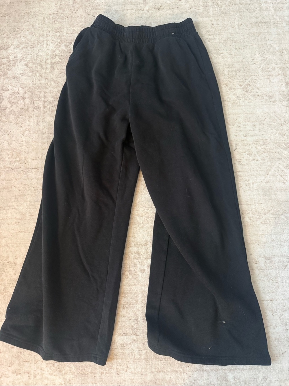 Women’s Black Wide-Leg Sweatpants